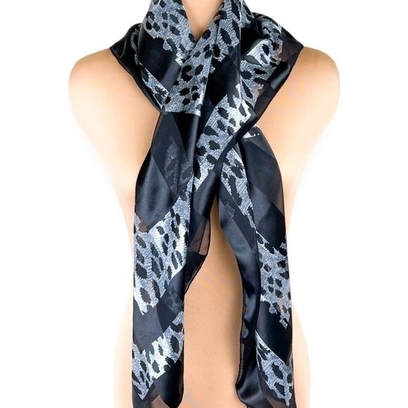 Animal Print Fashion Scarf Women Geometric Black Silver 40x39 Timeless Classic - Picture 10 of 12